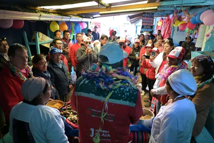 Visita al Mercado Bolívar