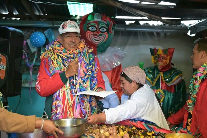 Visita al Mercado Bolívar